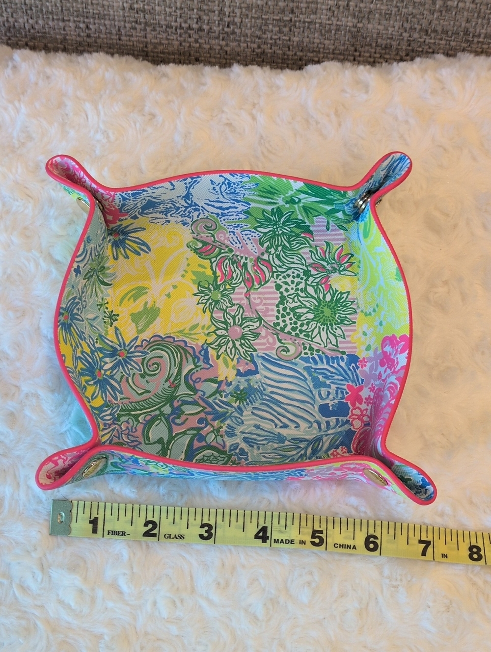 Lilly Pulitzer Snap Catch-all Trinket Tray - Picture 6 of 8